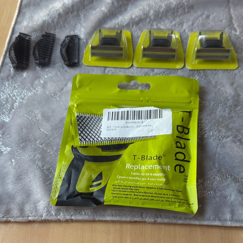 T-Blade Replacement Set with Combs